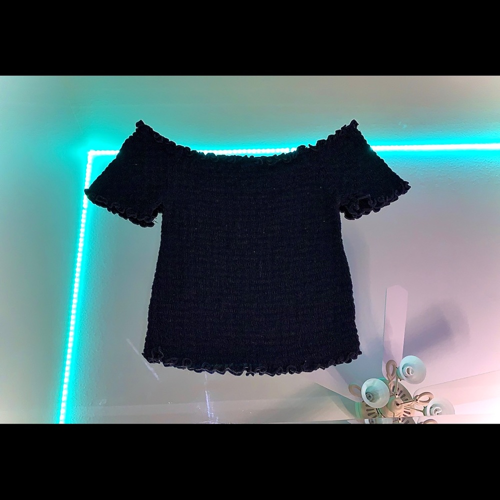 Off The Shoulder Lettuce Trim Top